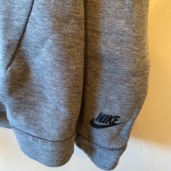 NIKE SPORTSWEAR TECH FLEECE CREW SWEATSHIRT Size M - Picture 2 of 10